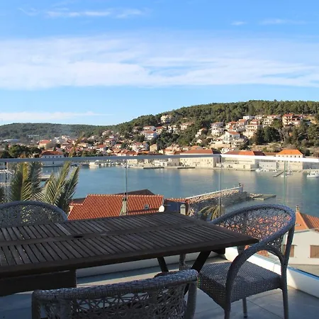 Mara Jelsa (Hvar)