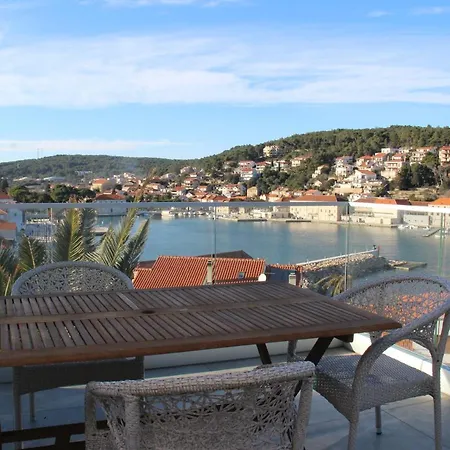 Mara Jelsa (Hvar)