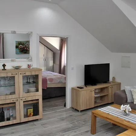Apartmán Mara Jelsa (Hvar)