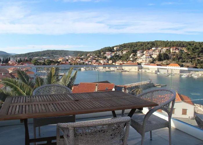 Mara Jelsa (Hvar)